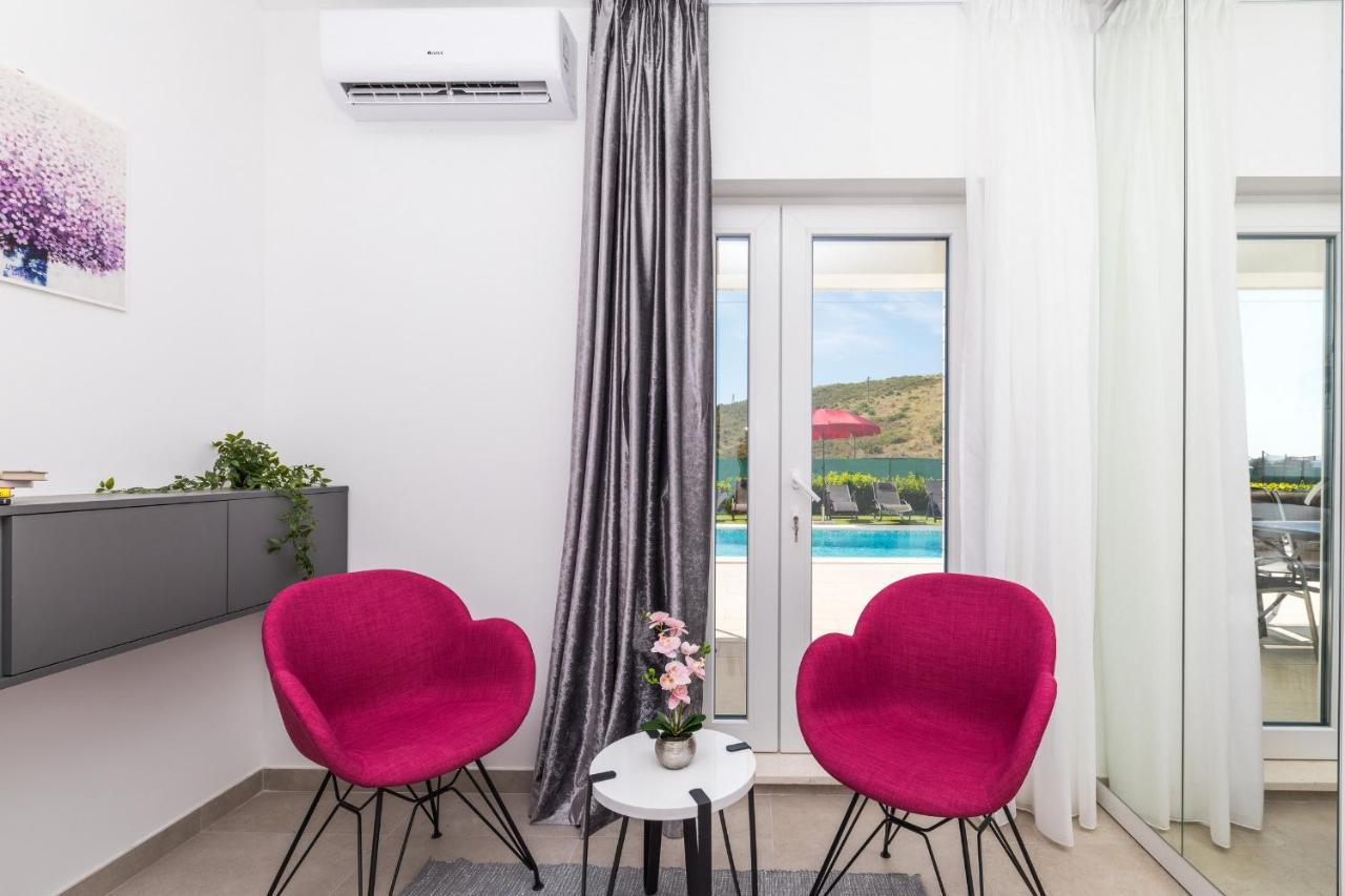 Villa Olivia Trogir Exterior photo