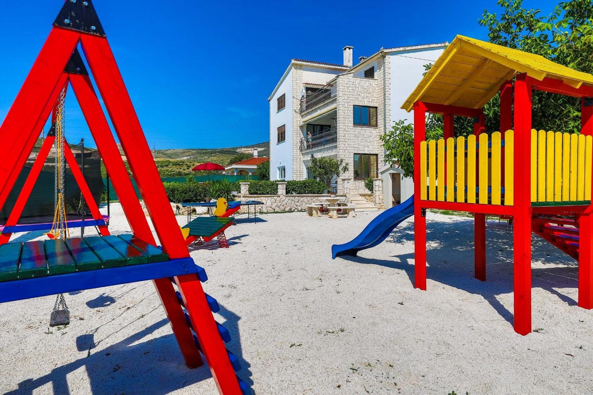 Villa Olivia Trogir Exterior photo